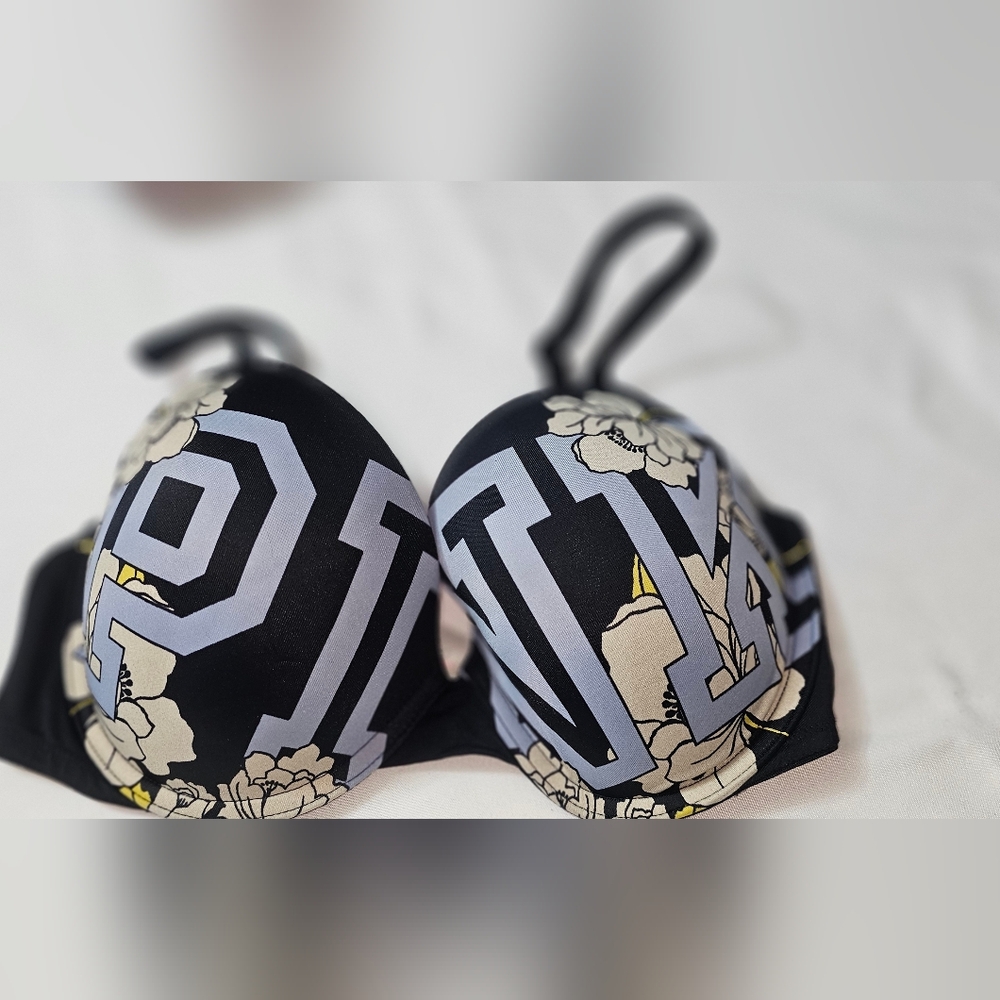 Victoria's Secret Wear Everywhere Push Up bra 32DD Black Floral Logo Tropical